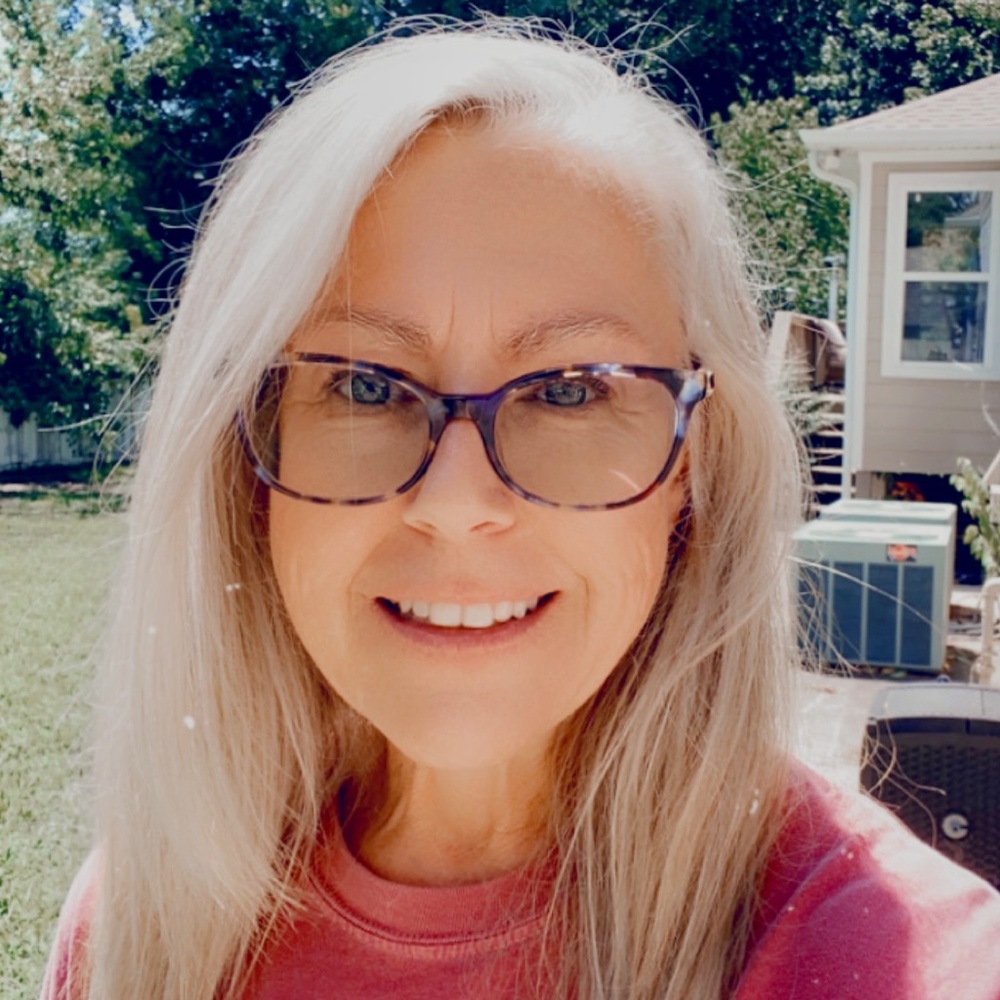 Meet your Posher, Hope